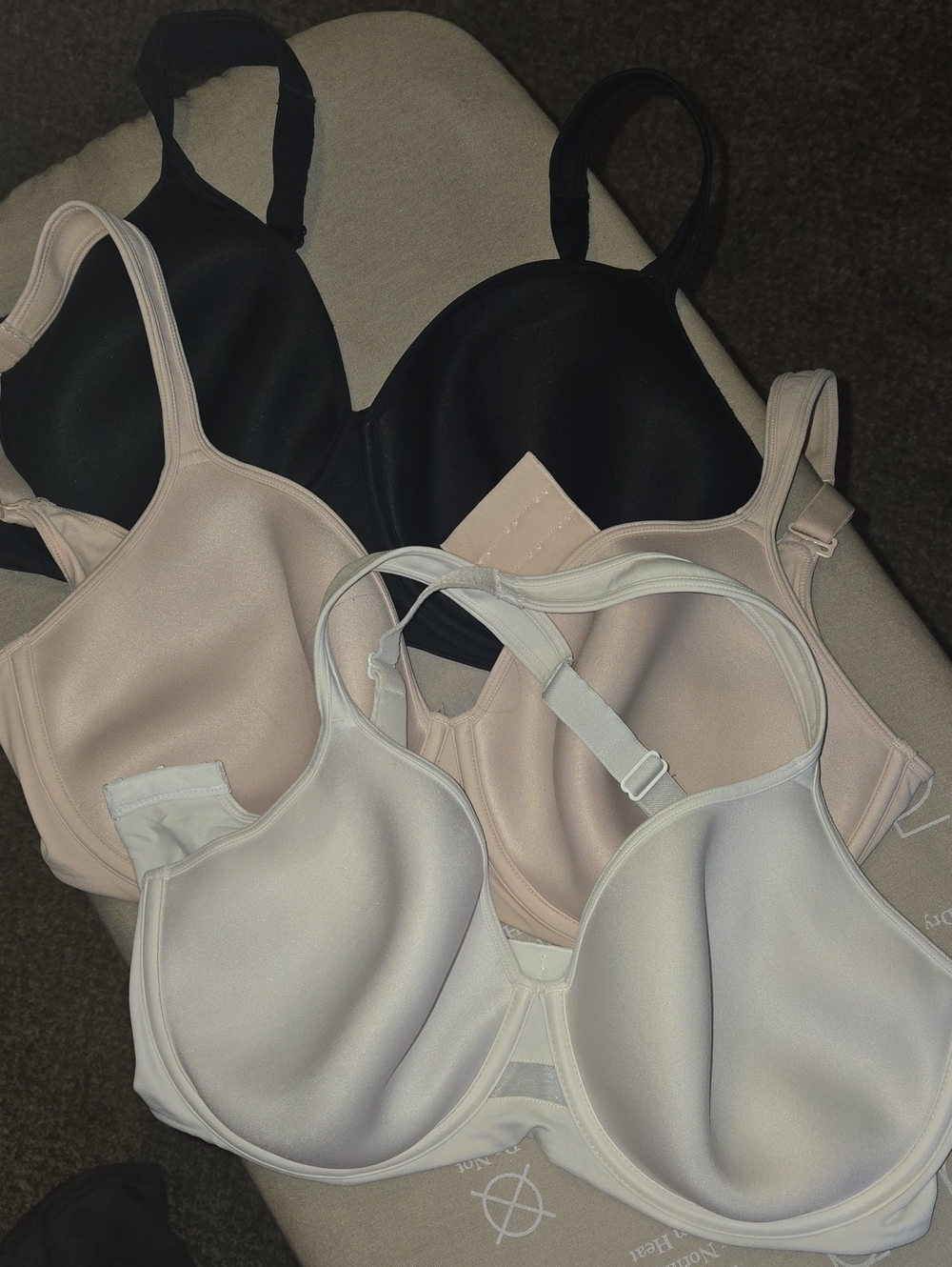 Bali Smooth Molded T-Shirt Minimizer Bras - Black, Nude & White Set